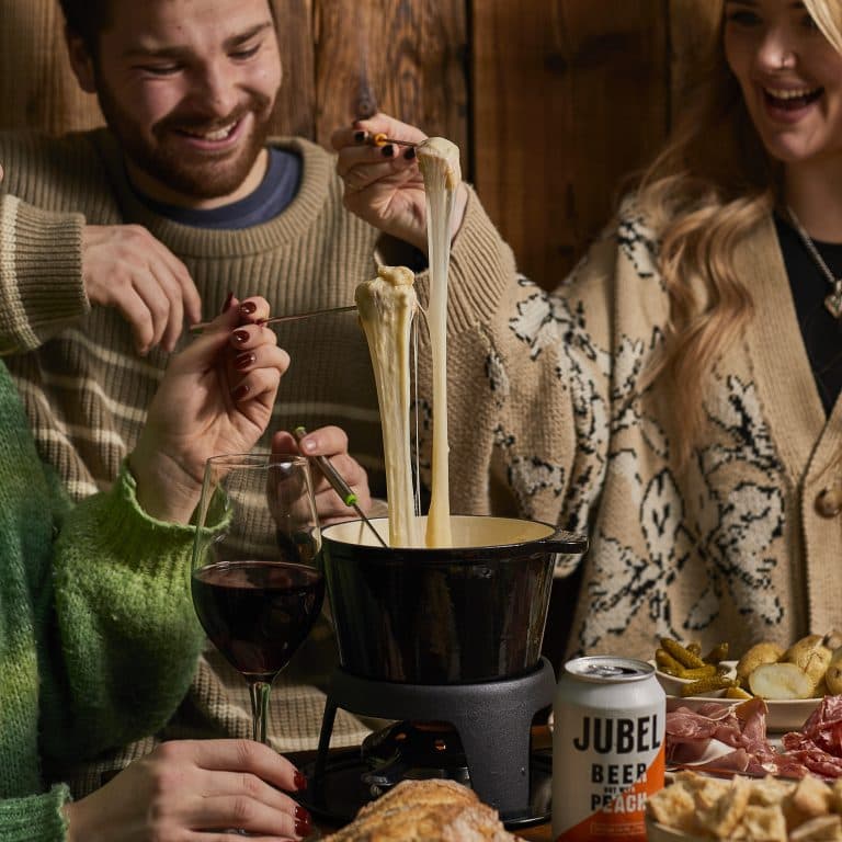 Cover Image for Savour the Slopes with Après-Ski Specials at The Quill & Scholar